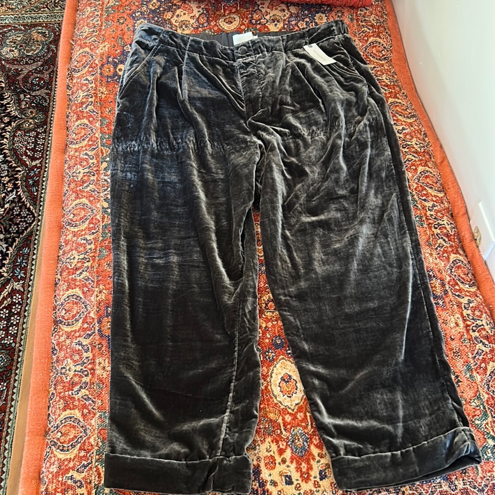 Women comfy dressy pants 75% viscose and 25% nylon in large size